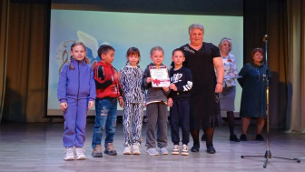 "В песне останемся мы".